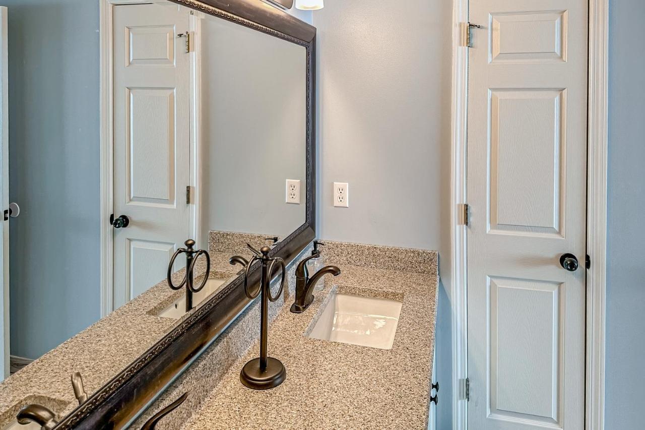 Royale Retreat Apartment Branson Bagian luar foto